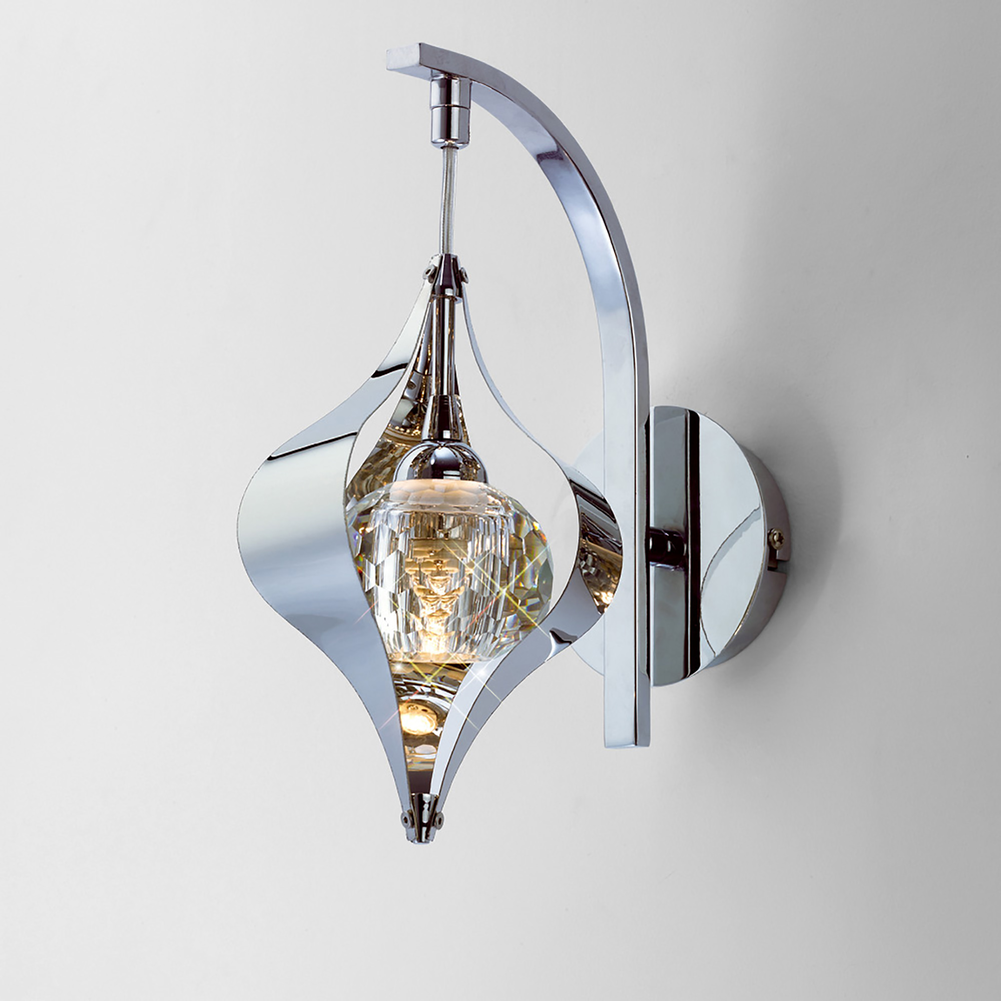 IL30581  Amano Crystal Wall Lamp 1 Light